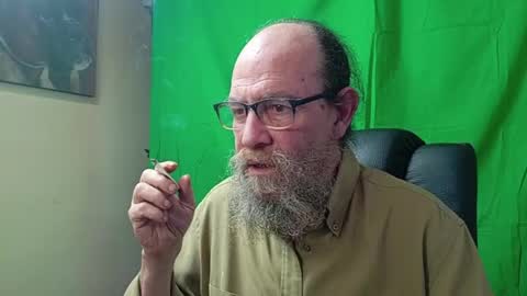 Snapshot of uncle_hottiecb chatting on 03-24-26, 04:34 Uncle Hottie online show from 03-24-26, 04:34