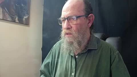Snapshot of uncle_hottiecb chatting on 03-28-26, 04:39 Uncle Hottie online show from 03-28-26, 04:39