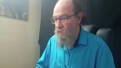 Snapshot of uncle_hottiecb chatting on 03-31-26, 03:45 Uncle Hottie online show from 03-31-26, 03:45