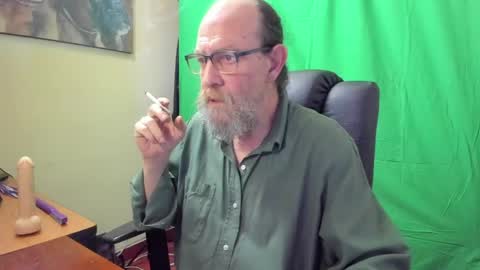 Snapshot of uncle_hottiecb chatting on 04-15-26, 07:58 Uncle Hottie online show from 04-15-26, 07:58