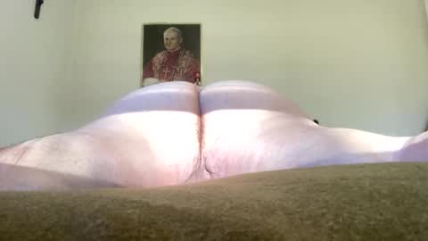 Hairy Sally online show from 09-14-25, 10:09