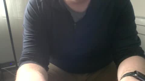 Snapshot of uncutchub526 chatting on 02-09-26, 08:46 UncutChub526 online show from 02-09-26, 08:46