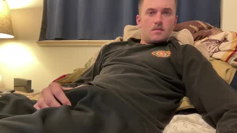 Snapshot of uncutcockassboi chatting on 12-30-24, 02:53 uncutcockassboi online show from 12-30-24, 02:53