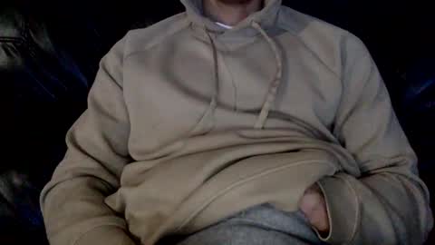 Snapshot of uncutone2345 chatting on 11-01-25, 05:53 uncutone2345 online show from 11-01-25, 05:53