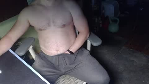 Under the desk online show from 04-03-26, 12:36