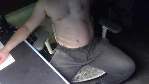 Under the desk online show from 04-10-26, 08:46