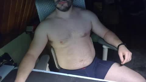 Under the desk online show from 04-26-26, 09:18