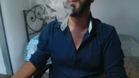 Giov online show from 05-22-26, 04:34