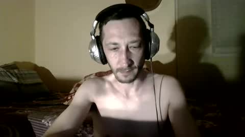 Snapshot of underguy19 chatting on 04-03-26, 09:02 underguy19 online show from 04-03-26, 09:02