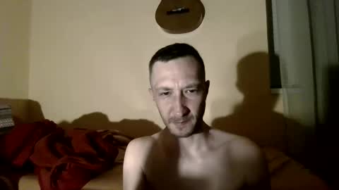 Snapshot of underguy19 chatting on 04-27-26, 09:46 underguy19 online show from 04-27-26, 09:46