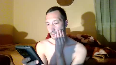 Snapshot of underguy19 chatting on 05-20-26, 09:21 underguy19 online show from 05-20-26, 09:21