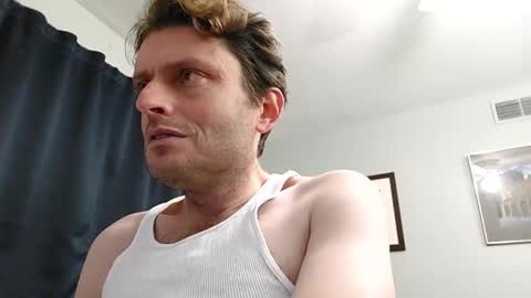 Snapshot of undress_me_ chatting on 12-30-24, 02:09 undress me online show from 12-30-24, 02:09