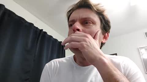 Snapshot of undress_me_ chatting on 01-24-25, 02:28 undress me online show from 01-24-25, 02:28