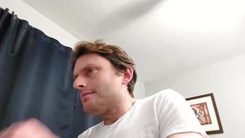 Snapshot of undress_me_ chatting on 01-27-25, 03:26 undress me online show from 01-27-25, 03:26