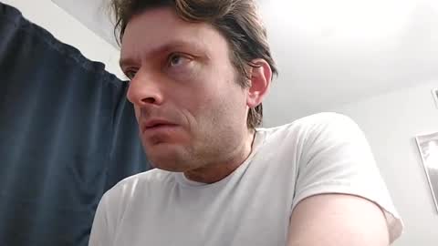 Snapshot of undress_me_ chatting on 02-02-25, 12:35 undress me online show from 02-02-25, 12:35