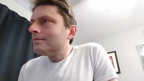 Snapshot of undress_me_ chatting on 03-10-25, 12:37 undress me online show from 03-10-25, 12:37