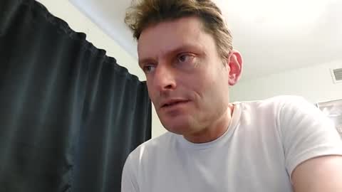 Snapshot of undress_me_ chatting on 03-10-25, 04:35 undress me online show from 03-10-25, 04:35