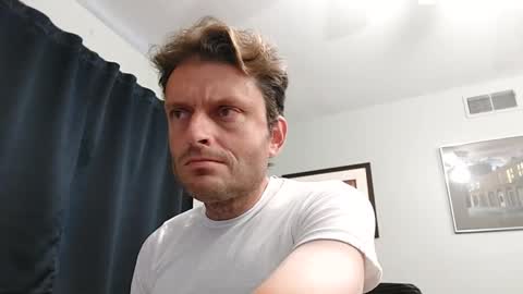 Snapshot of undress_me_ chatting on 09-14-25, 06:18 undress me online show from 09-14-25, 06:18