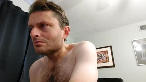 undress me online show from 11-18-25, 02:10