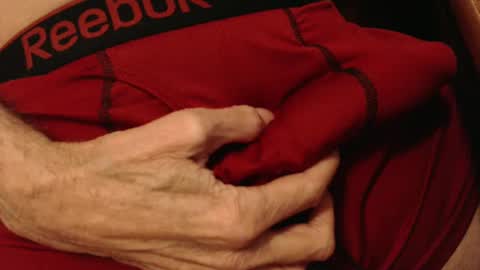 Snapshot of uneedadaddii chatting on 01-22-25, 06:52 . online show from 01-22-25, 06:52