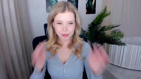 Alice online show from 04-22-26, 08:43