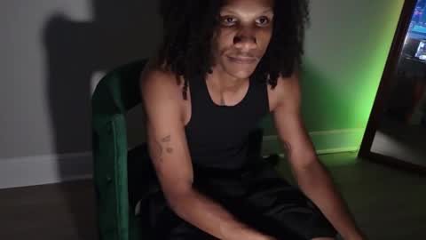 Snapshot of uniballboy chatting on 03-22-26, 05:00 Uni Ball online show from 03-22-26, 05:00