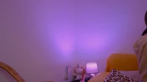 Snapshot of unic0rnporn chatting on 02-20-25, 04:03 Alice online show from 02-20-25, 04:03