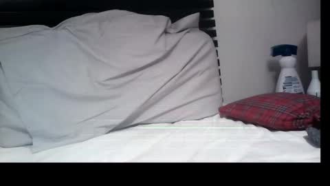 unknown19895155 online show from 12-15-24, 02:08