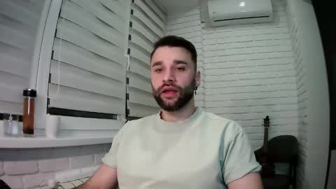 Snapshot of unnknow2024 chatting on 04-06-26, 06:09 SlavaVibes online show from 04-06-26, 06:09