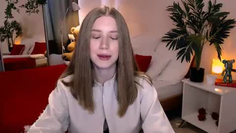 unreal_lady online show from 07-14-26, 11:05