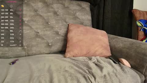 new INSTA   online show from 10-25-25, 03:36