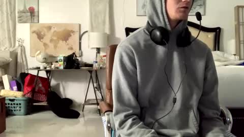 Snapshot of unverifiedbwc chatting on 02-16-25, 11:38 Stepbro online show from 02-16-25, 11:38