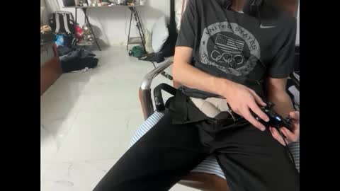 Snapshot of unverifiedbwc chatting on 02-28-25, 02:53 Stepbro online show from 02-28-25, 02:53