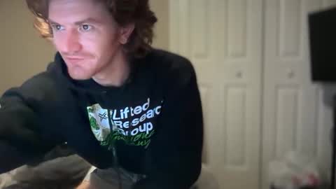 Snapshot of unverifiedbwc chatting on 11-02-25, 11:45 Stepbro online show from 11-02-25, 11:45