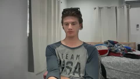 Snapshot of unverifiedbwc chatting on 12-17-25, 09:21 Stepbro online show from 12-17-25, 09:21