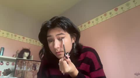 Snapshot of upaydahlia chatting on 10-02-25, 05:31 findom goddess dahlia  online show from 10-02-25, 05:31