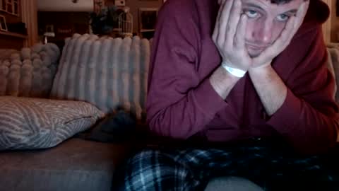 Snapshot of upforanything27 chatting on 01-24-25, 05:42 upforanything27 online show from 01-24-25, 05:42