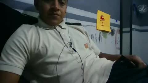 Snapshot of ur855224 chatting on 02-16-26, 08:54 EL CAMA online show from 02-16-26, 08:54