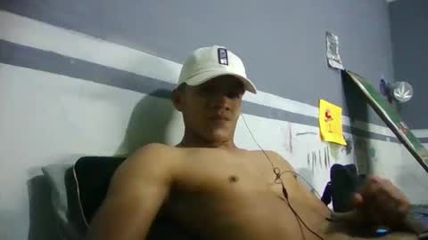 Snapshot of ur855224 chatting on 03-09-26, 12:53 EL CAMA online show from 03-09-26, 12:53