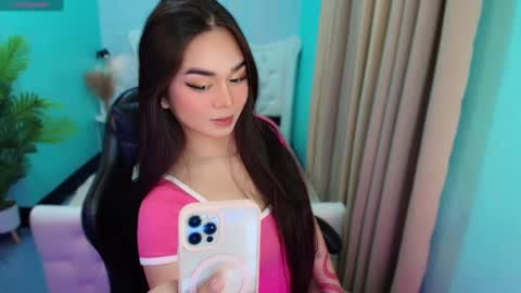Snapshot of ur_babyalexa chatting on 12-08-24, 04:18 they call me Alexa online show from 12-08-24, 04:18
