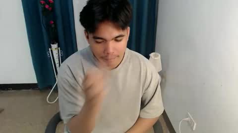 Snapshot of ur_jadelover chatting on 05-12-26, 05:37 JADE online show from 05-12-26, 05:37