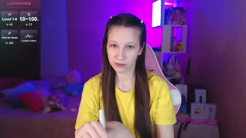 Snapshot of ur_kitty__ chatting on 12-21-24, 12:49 Lera online show from 12-21-24, 12:49