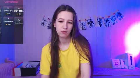 Snapshot of ur_kitty__ chatting on 12-20-25, 11:06 Lera online show from 12-20-25, 11:06