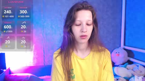 Snapshot of ur_kitty__ chatting on 07-20-26, 05:04 Lera online show from 07-20-26, 05:04