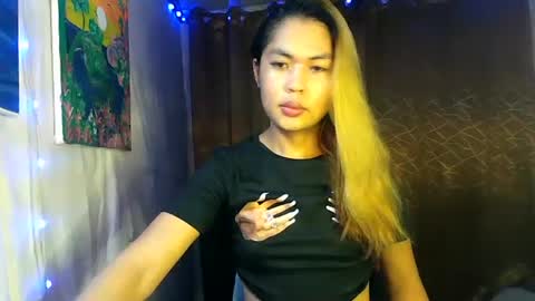 Snapshot of ur_perfectgirlmsa chatting on 01-30-25, 07:39 Ms. A lets go pass or pvt show online show from 01-30-25, 07:39