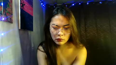 Snapshot of ur_perfectgirlmsa chatting on 02-27-25, 03:04 Ms. A lets go pass or pvt show online show from 02-27-25, 03:04