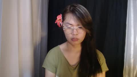 Snapshot of ur_perfectgirlmsa chatting on 09-26-25, 01:26 Ms. A lets go pass or pvt show online show from 09-26-25, 01:26
