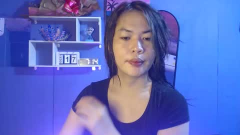 Snapshot of ur_perfectgirlmsa chatting on 10-17-25, 11:13 Ms. A lets go pass or pvt show online show from 10-17-25, 11:13