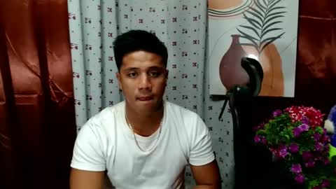 Snapshot of ur_pinoydave chatting on 12-03-24, 01:10 Dave online show from 12-03-24, 01:10