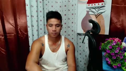 Snapshot of ur_pinoydave chatting on 12-13-24, 06:49 Dave online show from 12-13-24, 06:49